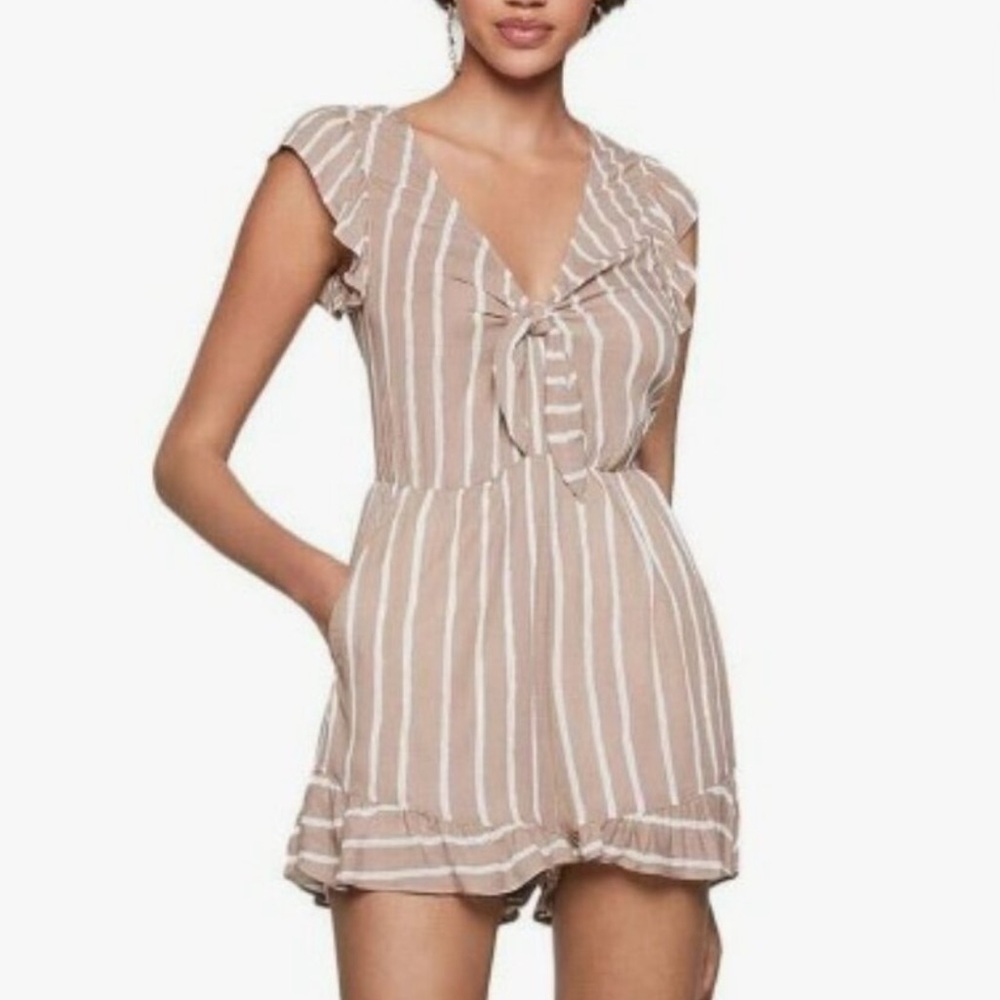 BCBGeneration L Nation Stripe Tie Front Romper Jumpsuit